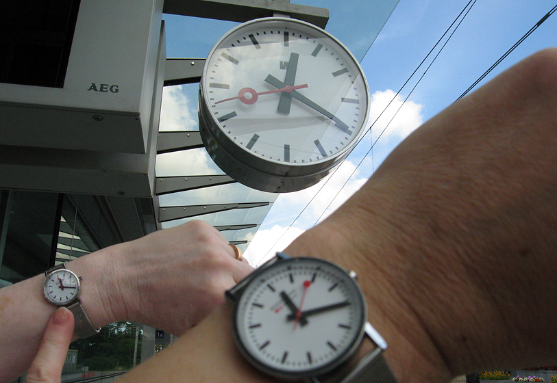 Tuesday August 4th (2009) railway watches align=