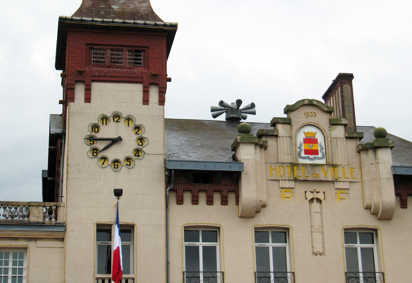 Thursday May 22nd (2008) hotel de ville align=