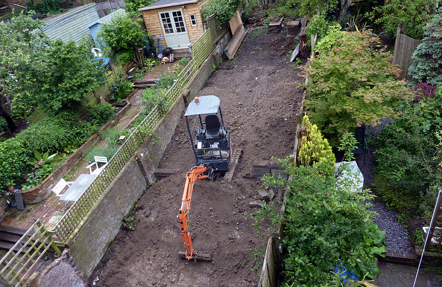 Friday July 6th (2012) a digger yesterday align=