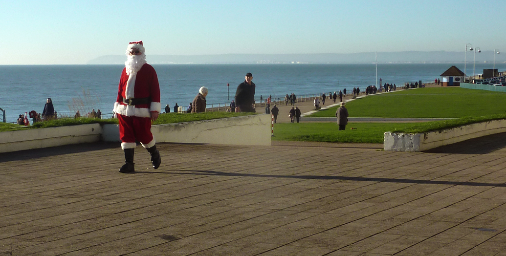 Saturday December 6th (2014) santa strides out align=