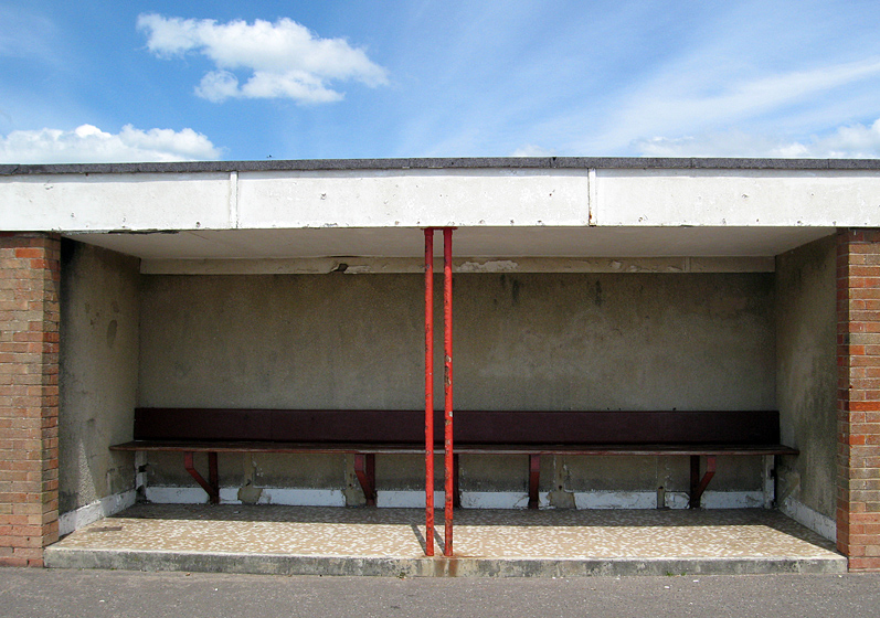 Thursday June 5th (2008) two red poles align=