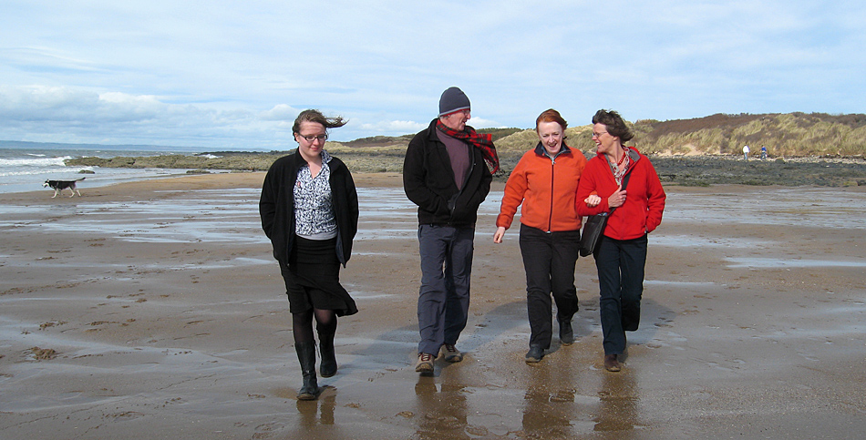 Tuesday April 10th (2007) windy walking shot align=