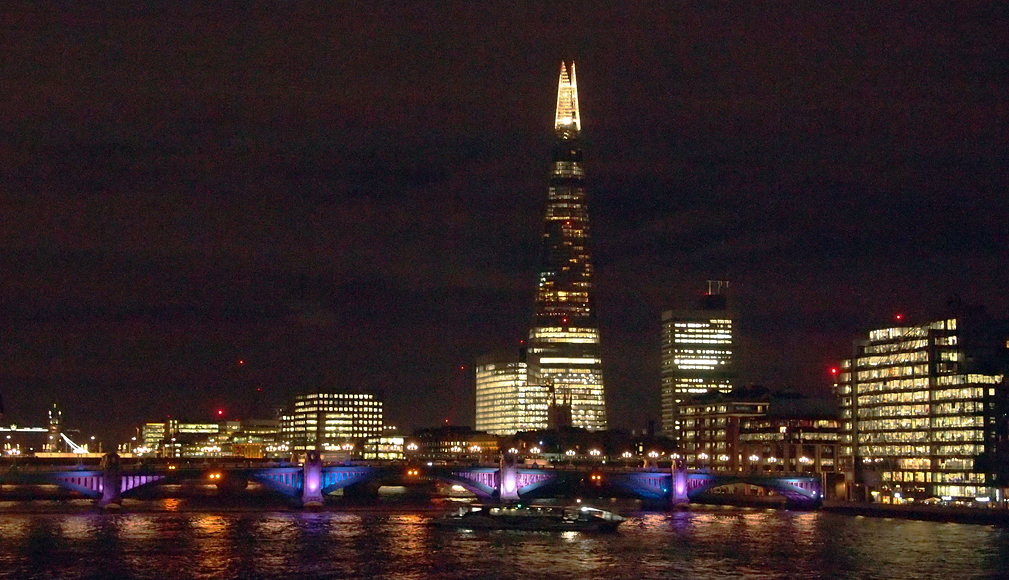 Wednesday December 10th (2014) southwark bridge and the shard align=