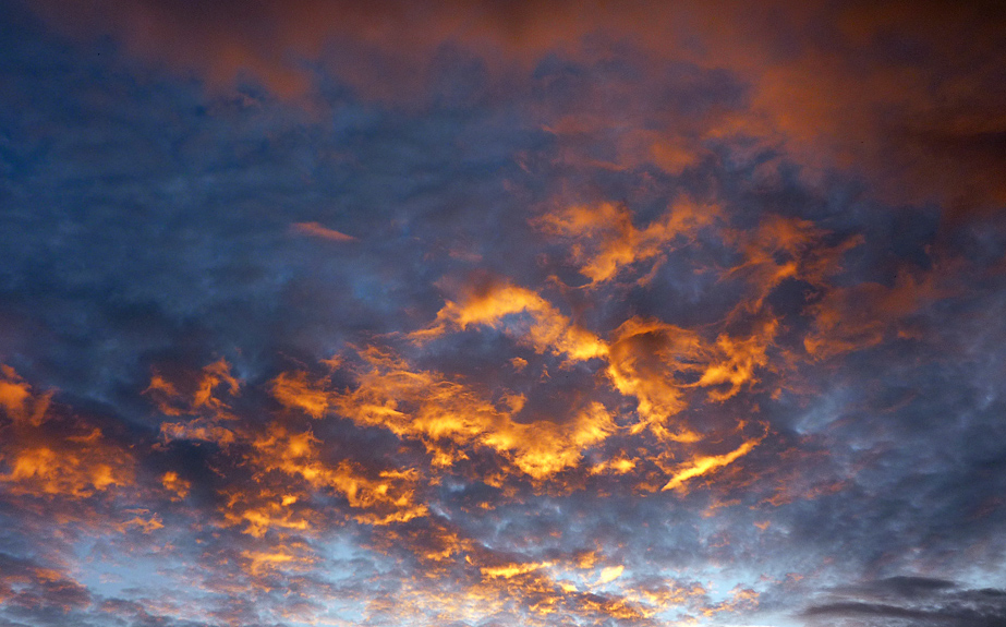 Wednesday September 8th (2010) your sky tonight align=