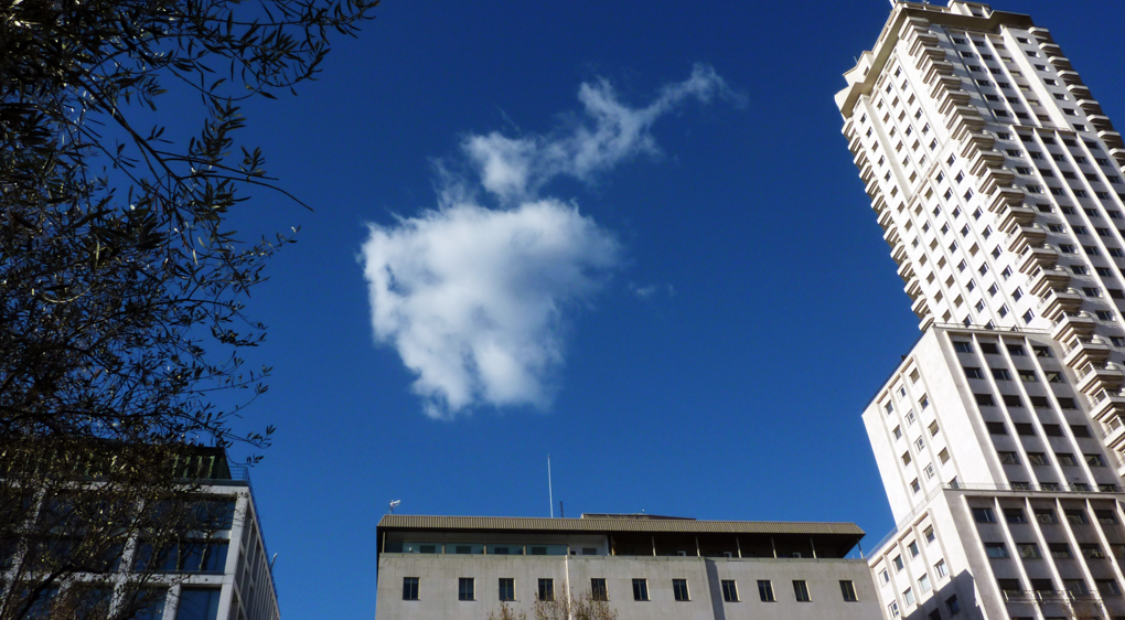 Monday January 30th (2012) dali-esque cloud align=