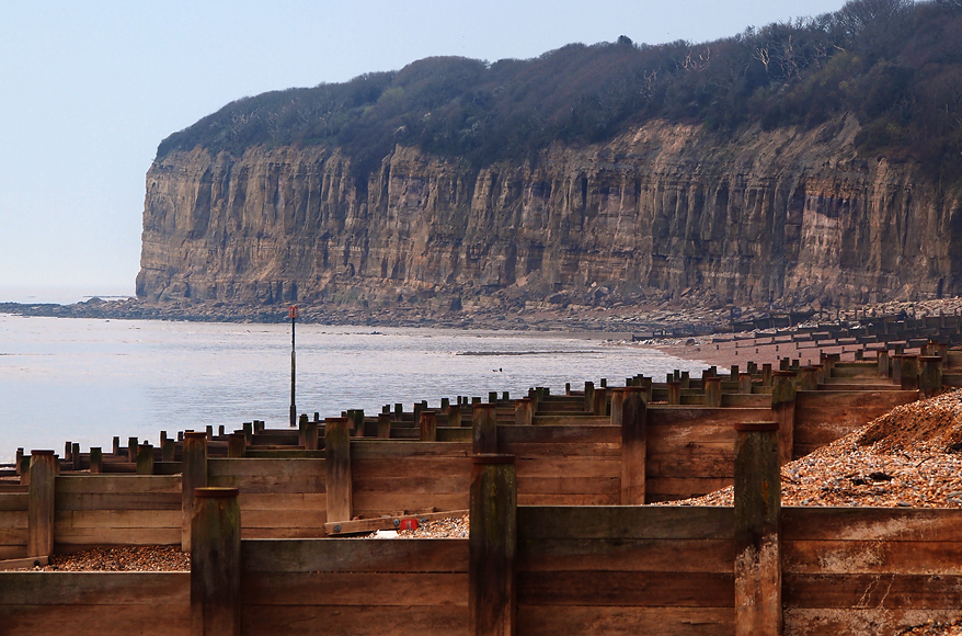 Monday March 31st (2014) cliff edge, fairlight align=