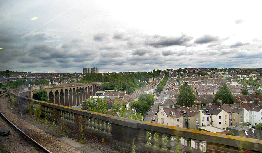 Friday August 11th (2006) viaduct align=