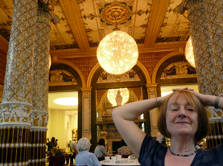 Friday September 30th (2011) victoria and albert cafe align=