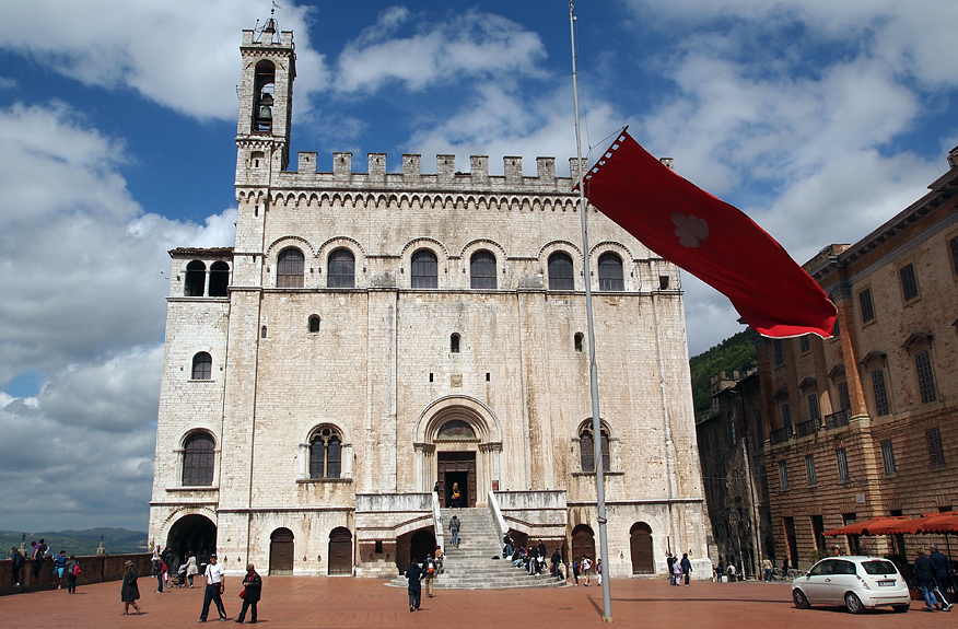 Friday May 4th (2012) palazzo dei consoli, gubbio align=