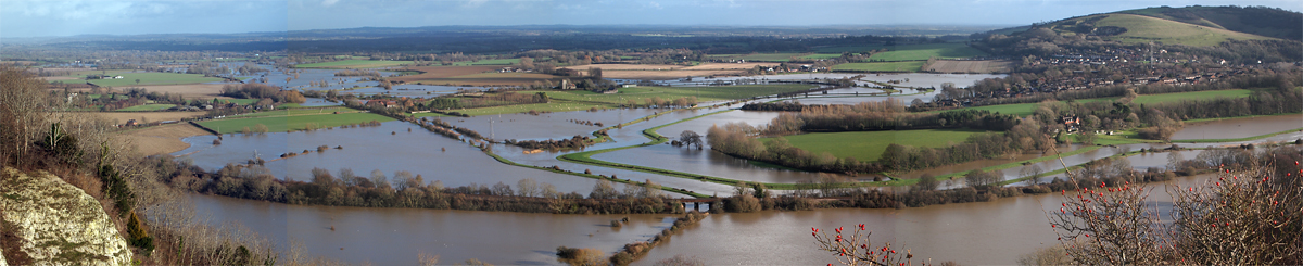 Wednesday December 25th (2013) christmas day floods align=