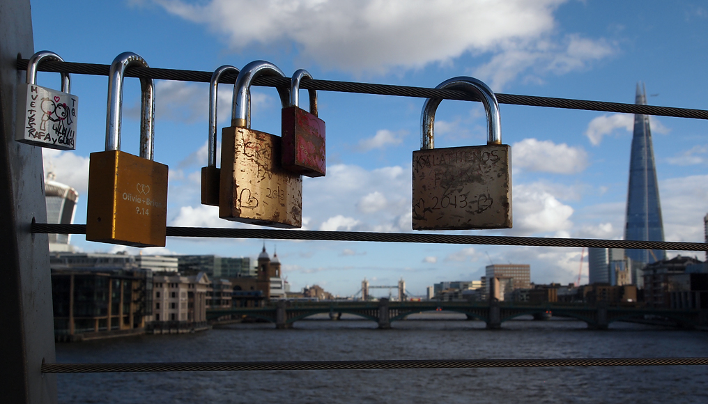 Sunday November 3rd (2013) love locks align=