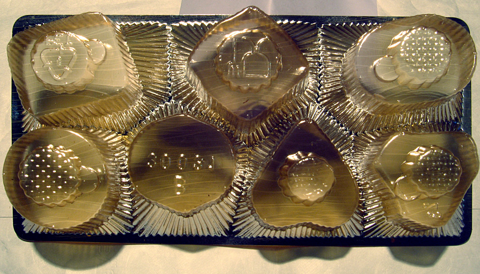 Tuesday December 4th (2007) chocolate mould thing align=