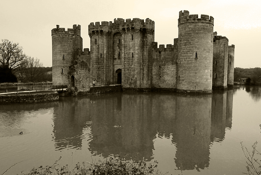 Friday April 4th (2014) bodiam castle align=