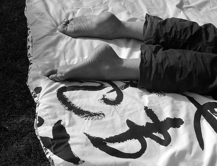 Tuesday April 24th (2007) feet align=