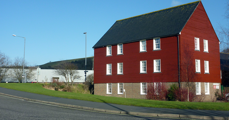 Monday January 18th (2010) red house... align=