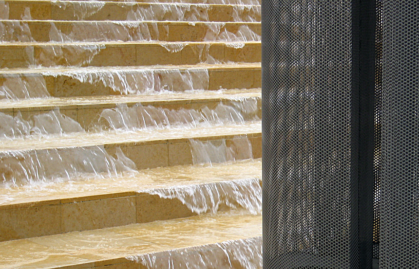 Tuesday February 12th (2008) water feature align=