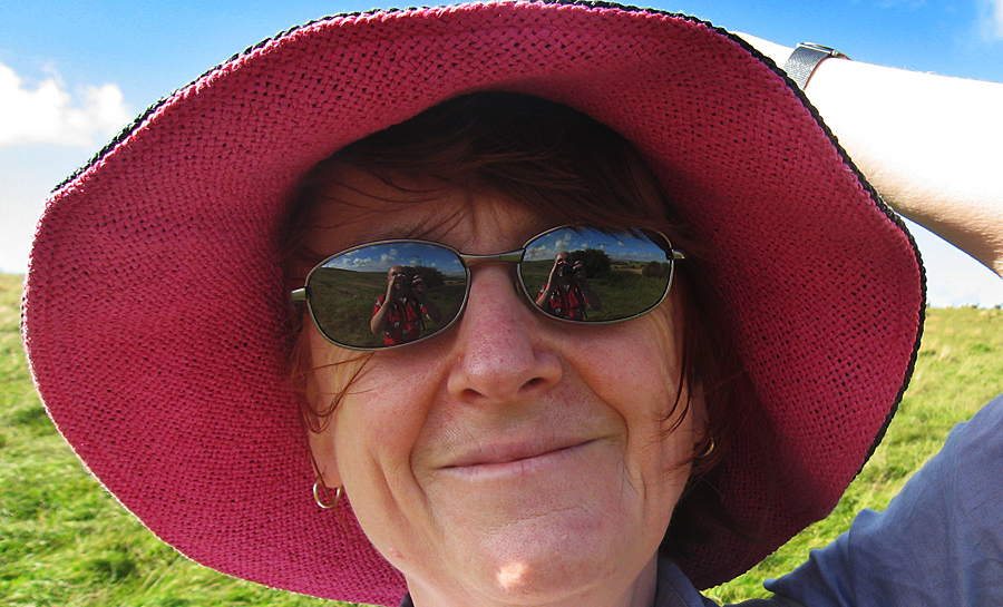 Tuesday August 14th (2007) lucys hat align=