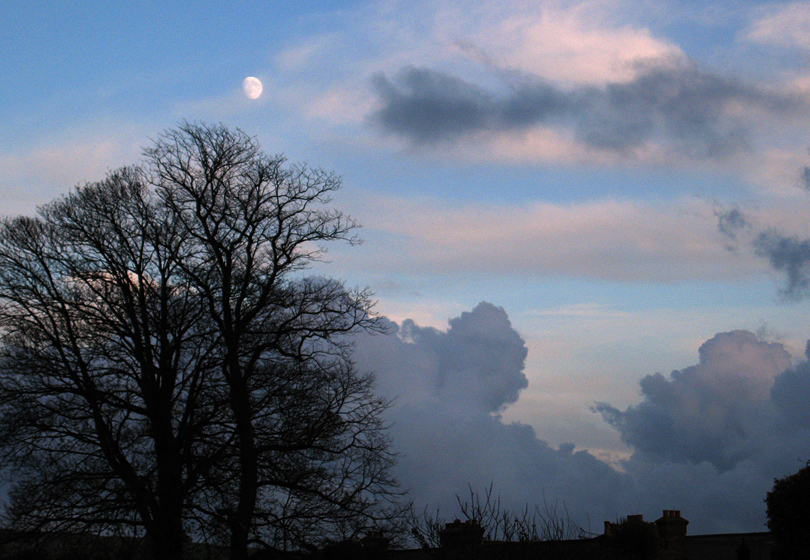 Tuesday November 20th (2007) big clouds align=