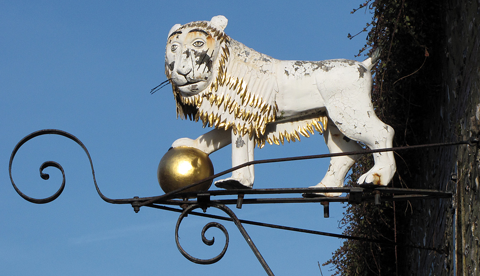 Wednesday January 7th (2009) westgate lion align=