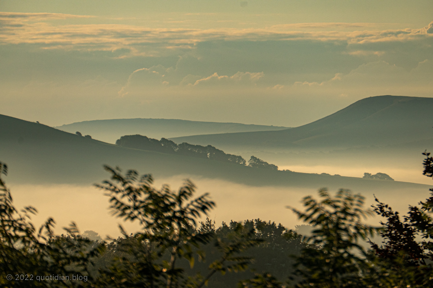 Tuesday September 20th (2022) early morning mists align=