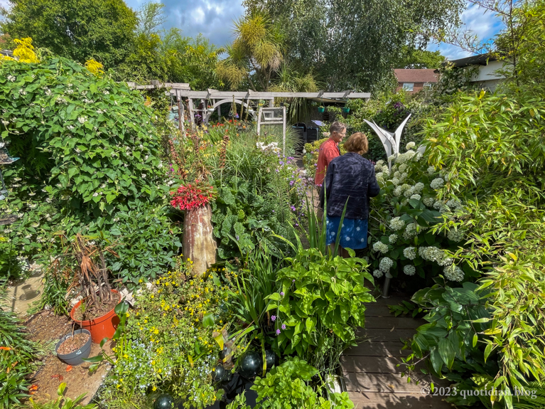 Tuesday July 4th (2023) garden sisters align=