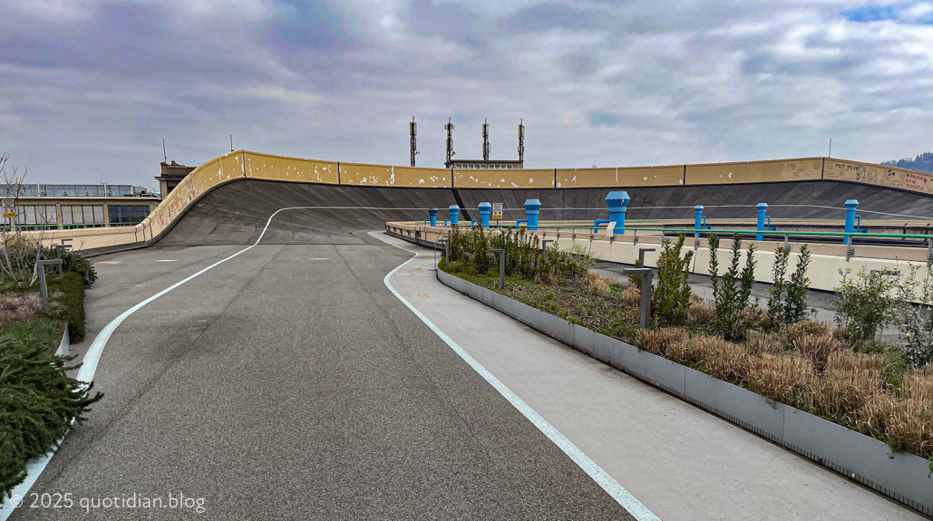 Tuesday March 18th (2025) rooftop racing align=