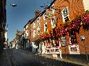 Mon 3rd<br/>hanging baskets